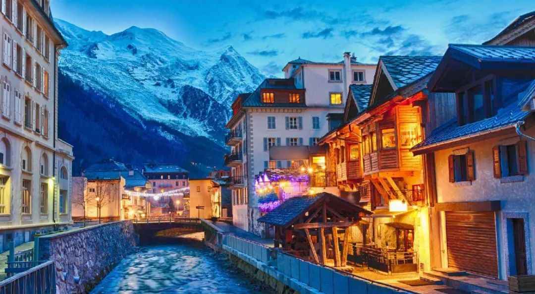 Chamonix-Mont Blanc: Alpine Gem at Europe's Summit